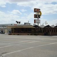 Top Spot Drive Inn logo